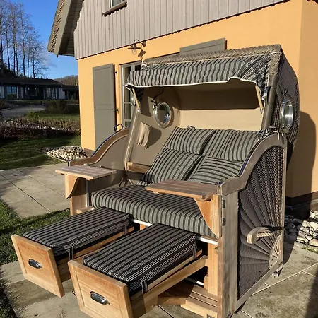 Inselsommer 10 Klein Stresow Ruegen By Ruyastay Holiday home *