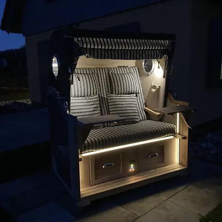 Inselsommer 10 Klein Stresow Ruegen By Ruyastay 普特布斯