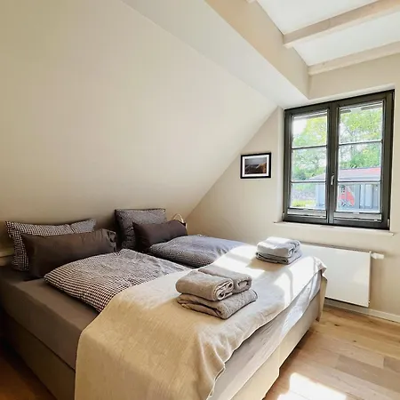 Inselsommer 10 Klein Stresow Ruegen By Ruyastay 度假居 普特布斯