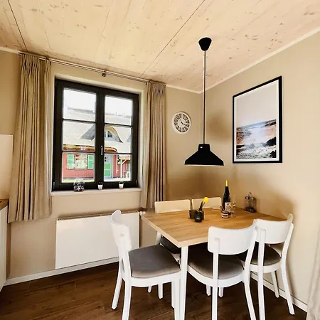 Inselsommer 10 Klein Stresow Ruegen By Ruyastay 度假居 普特布斯