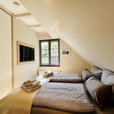 Inselsommer 10 Klein Stresow Ruegen By Ruyastay 普特布斯